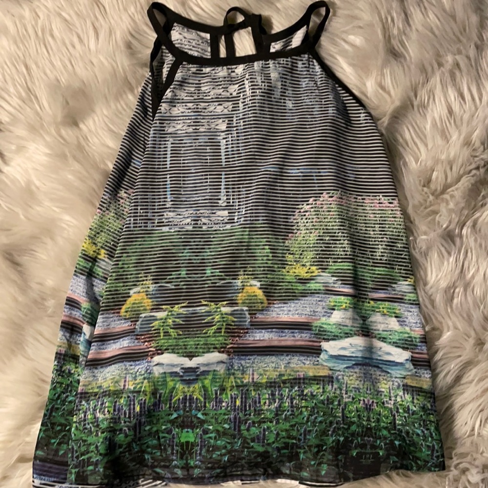 Forever 21 size large tank top black and multi color